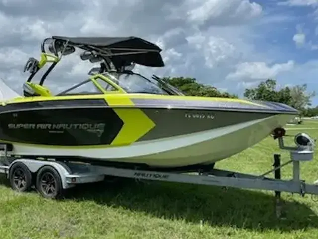 Nautique G21