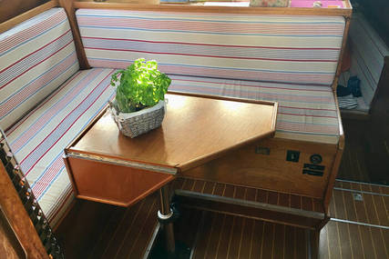 Van De Stadt 44 Deck Saloon