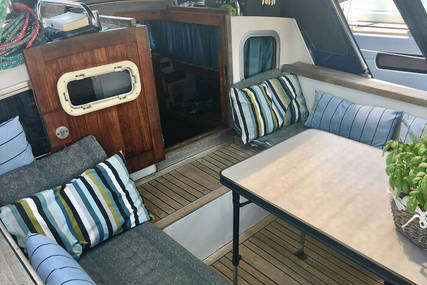 Van De Stadt 44 Deck Saloon