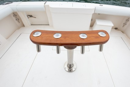 Cabo 48 Flybridge