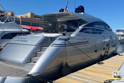 Pershing Motor Yacht