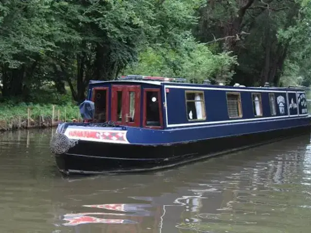 Narrowboat 60' Orion Ltd Semi Trad / Trad