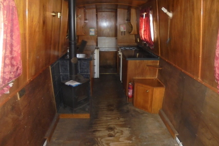 J & P Boats Now Sold 52ft Narrowboat called Far Canal