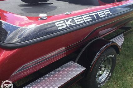 Skeeter ZX190