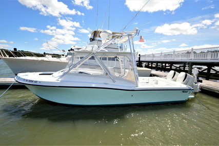 Mako 295 Side Console Cuddy