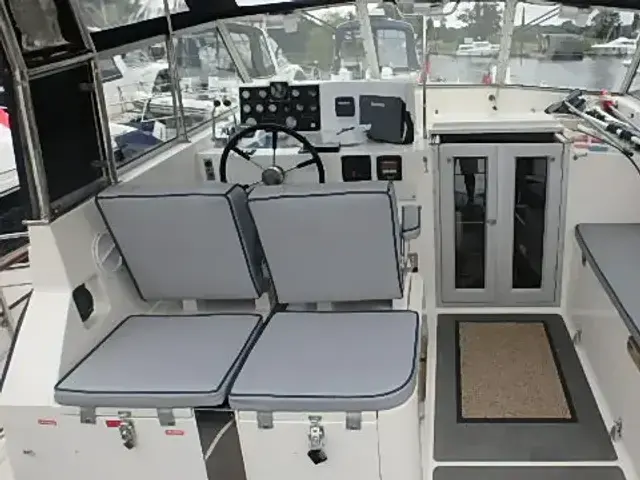 Broom Ocean 42