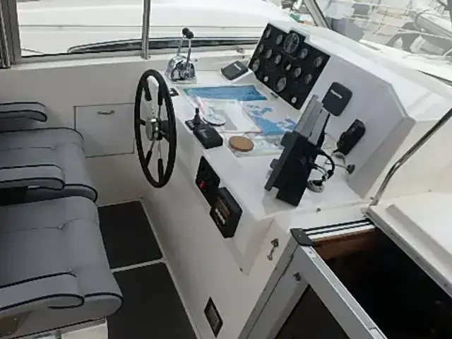 Broom Ocean 42