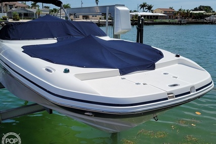 Hurricane 2690 Sun Deck