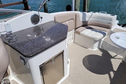 Hurricane 2690 Sun Deck