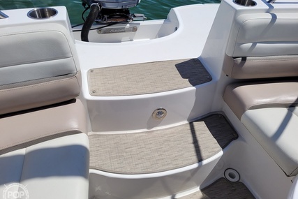 Hurricane 2690 Sun Deck