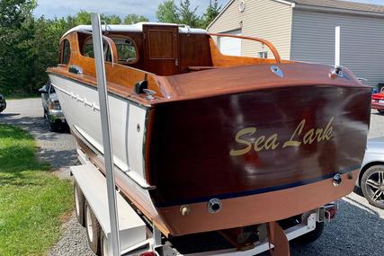 Chris Craft Sedan