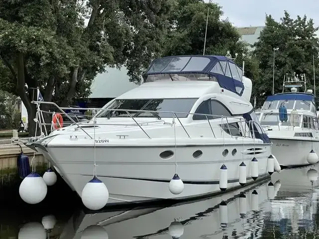 Fairline Phantom 43