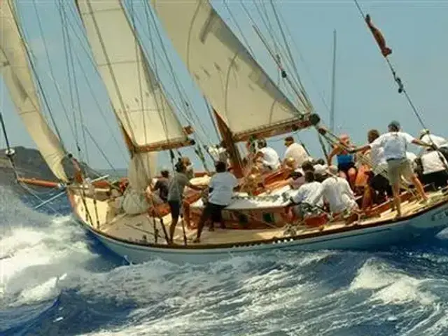 Herreshoff Schooner NYYC40 "Vixen II"