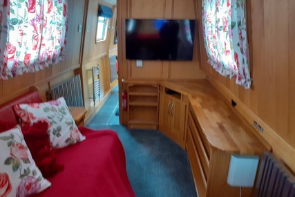 Bluewater 60ft Cruiser Stern Narrowboat called Cheers