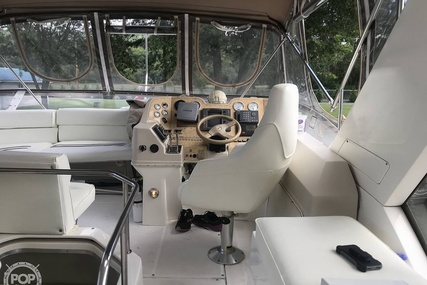 Cruisers 3950 Aft Cabin