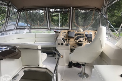 Cruisers 3950 Aft Cabin