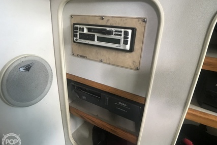 Cruisers 3950 Aft Cabin