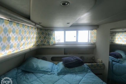 Cruisers 3950 Aft Cabin