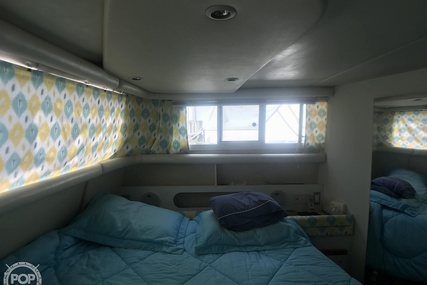 Cruisers 3950 Aft Cabin