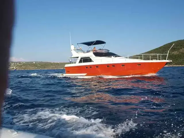 Ferretti Yachts Altura 46/49