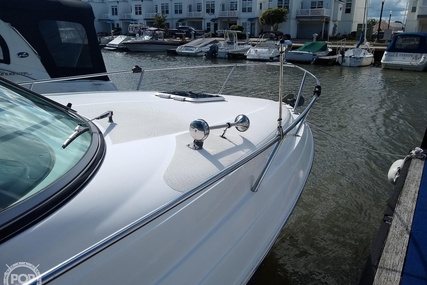 Rinker 280 Express Cruiser