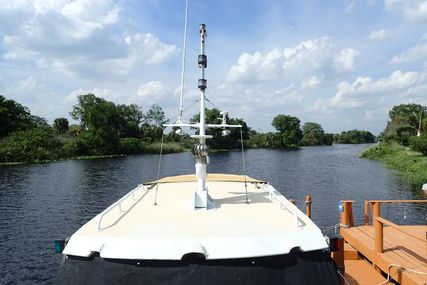 Martin Lobster Yacht