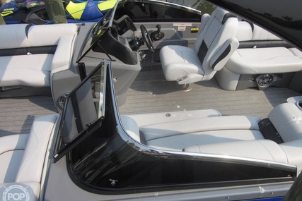 Avalon Excalibur Elite Windshield 27