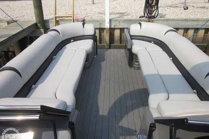 Avalon Excalibur Elite Windshield 27