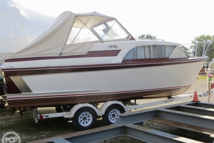 Chris Craft Cavalier