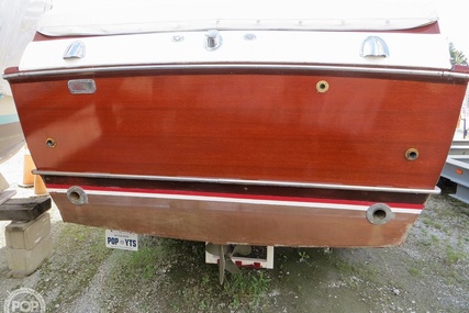 Chris Craft Cavalier