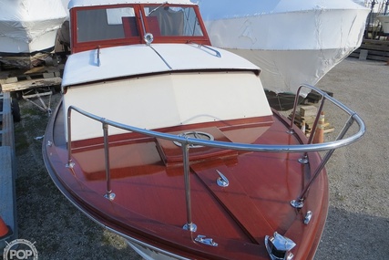 Chris Craft Cavalier