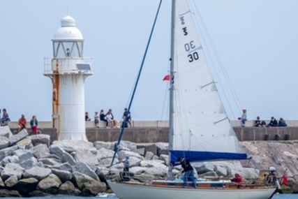 Custom Boats Holman Sterling Bermudan Sloop