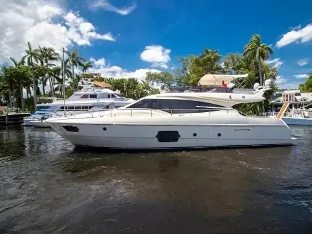 Ferretti Yachts 620 FLY