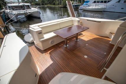 Ferretti Yachts 620 FLY