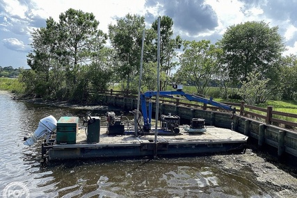 Stardust Cruiser Barge