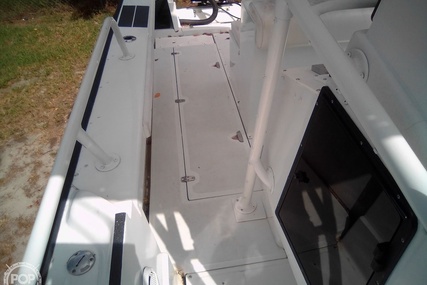 Boston Whaler Justice