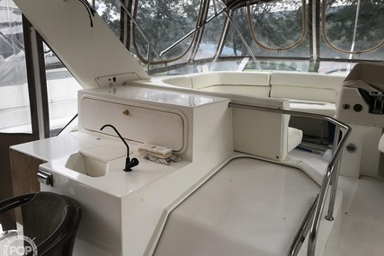 Cruisers 3950 Aft Cabin