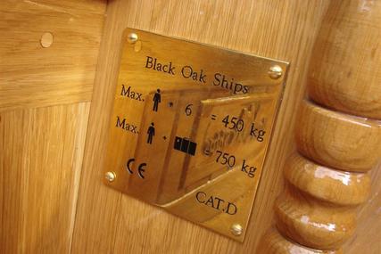 Black Oak Ship Sloep