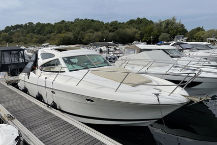 Prestige 34 Open