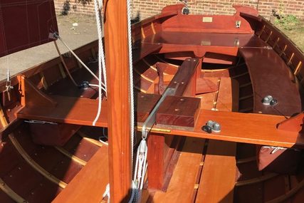 Custom Boats Wootton Bridge Sailing dinghy