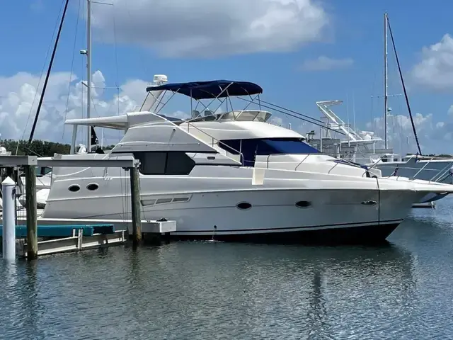 Silverton 453 Motor Yacht