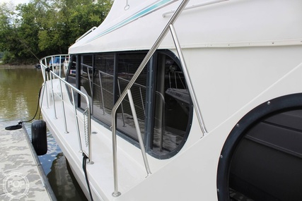 Bluewater 460 Coastal Cruiser