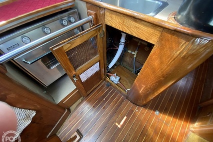 Freedom Yachts Cat Ketch 33