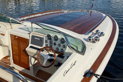 Chris-Craft Corsair 32