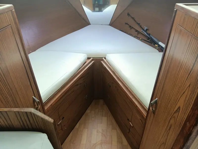 1975 Princess 32