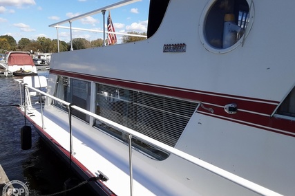 Marinette Seacrest 41