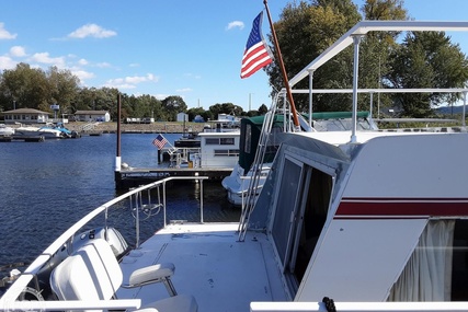 Marinette Seacrest 41