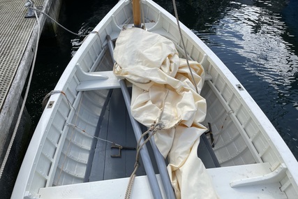 Custom Boats Falmouth Quay Punt Tender