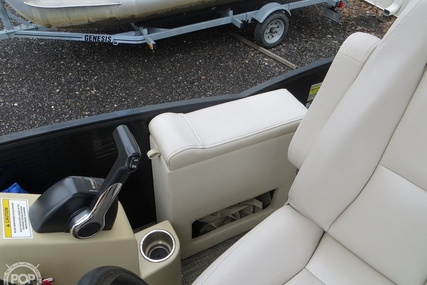 Godfrey Pontoon Sweetwater 255SDP