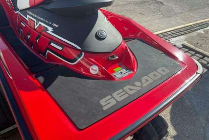 Sea Doo RXP 215